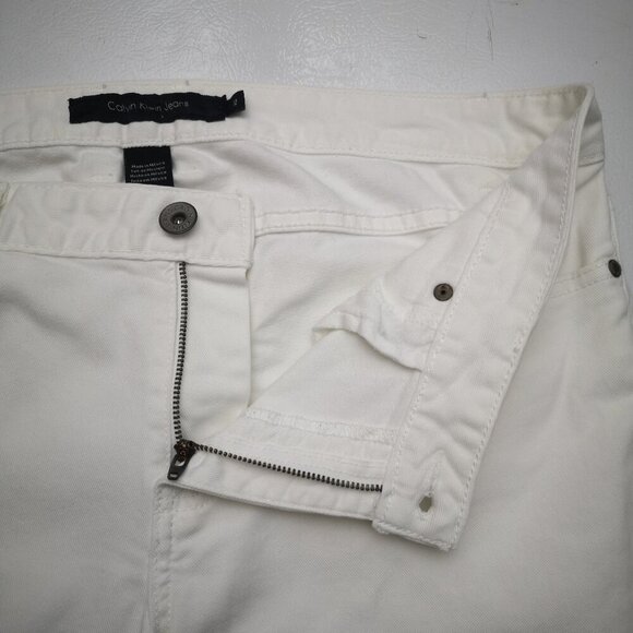 Calvin Klein Jeans Ladies Size 12 White Zipper & Button Closure Capri Pants - Picture 11 of 16